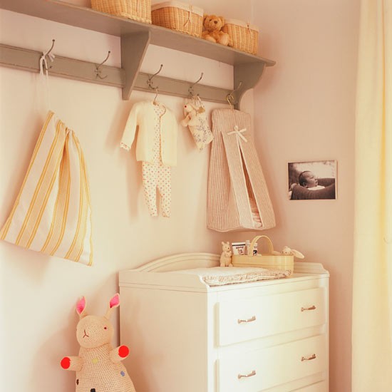 kids-storage-pegs