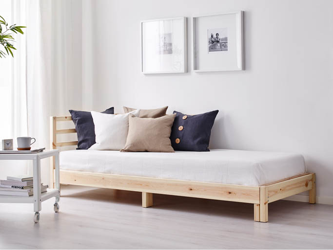 Selection of the best day beds Apartment Apothecary