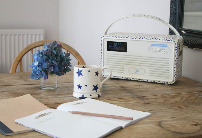 Morning rituals with my Emma Bridgewater retro radio Apartment Apothecary