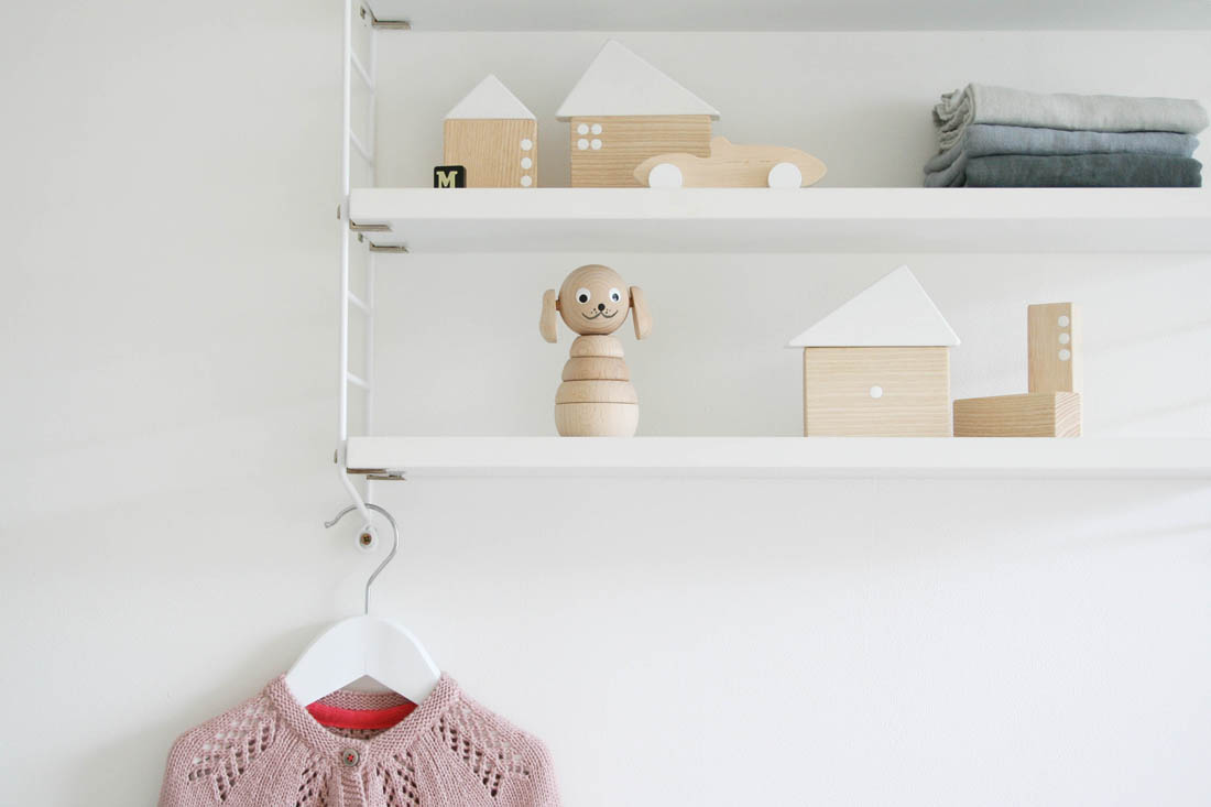 Nursery tour | Pocket string shelf and reva changing basket | Pinch toys wooden toys | Apartment Apothecary
